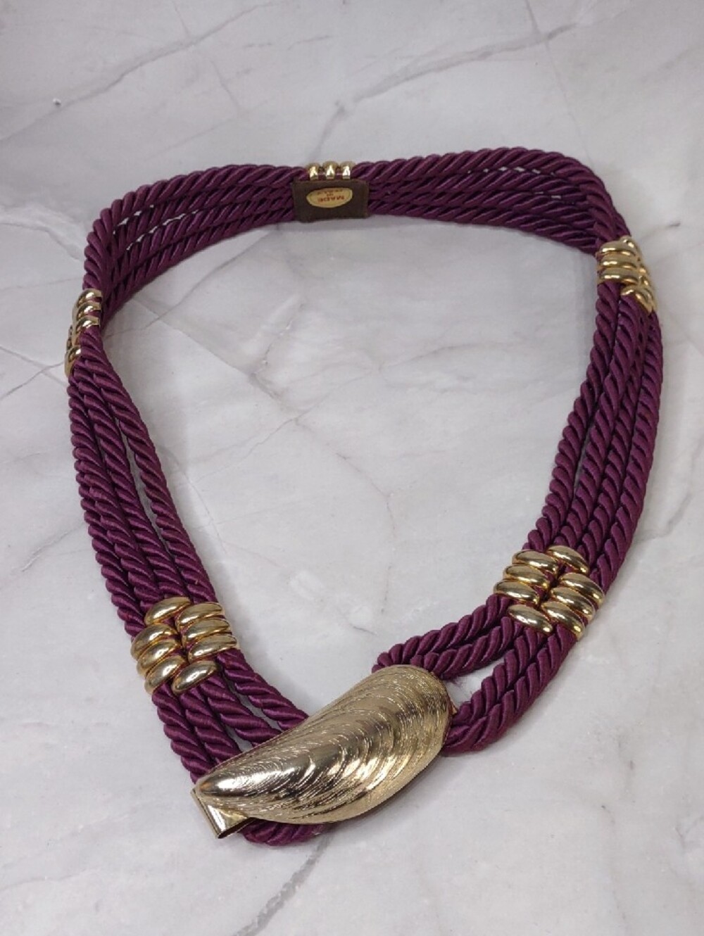 Plum Twist Rope Belt w/Golden Shell Buckle - Picture 3 of 5
